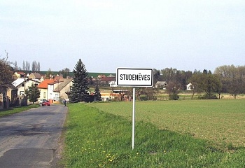 Studeněves