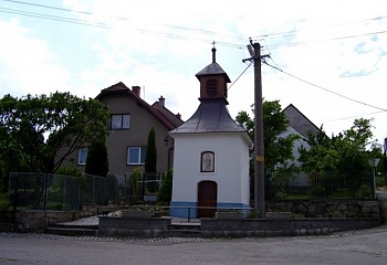 Otín