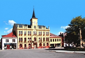 Lomnice nad Popelkou