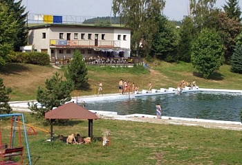 Nová Ves nad Popelkou